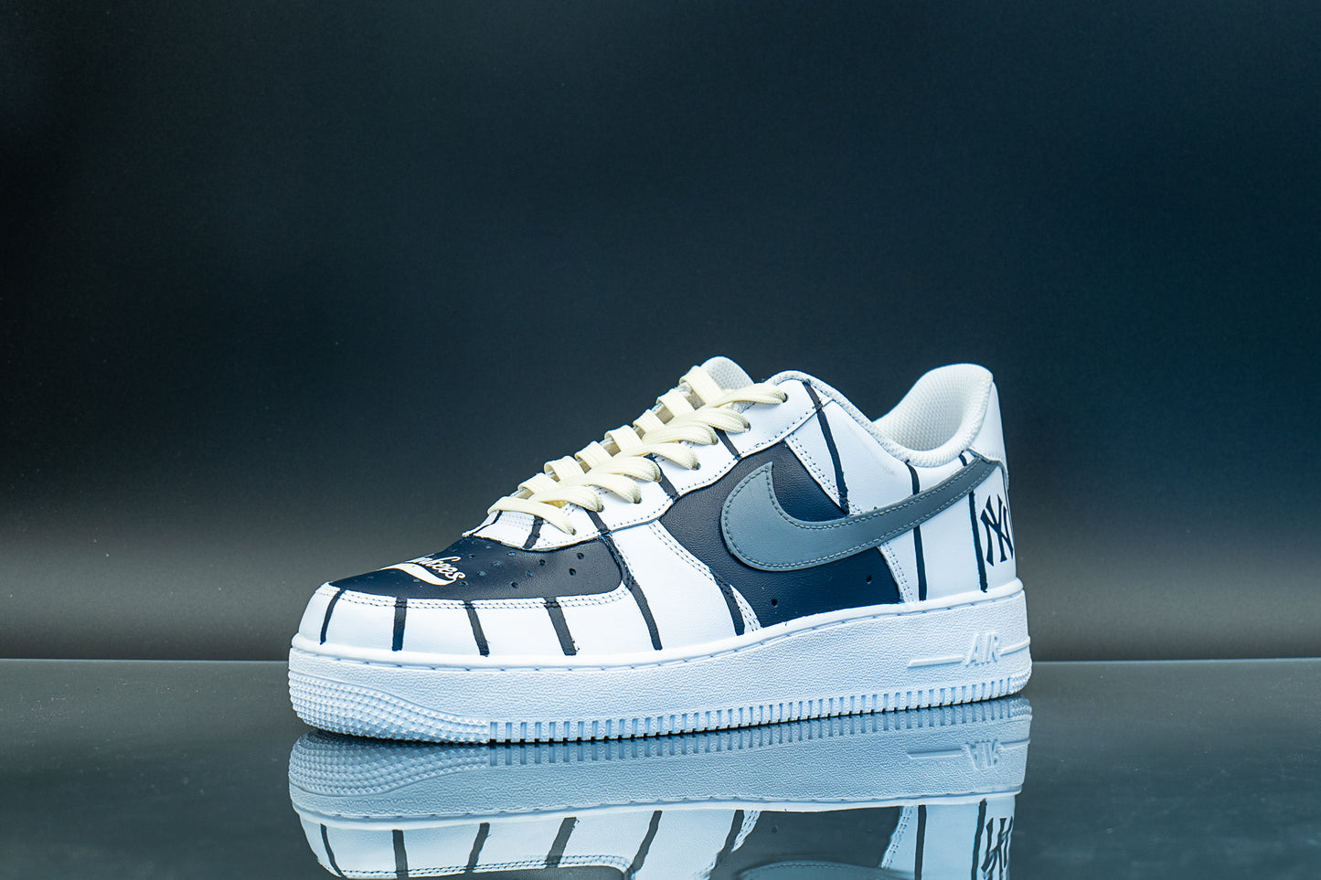 NY Baseball - Yankees AF1